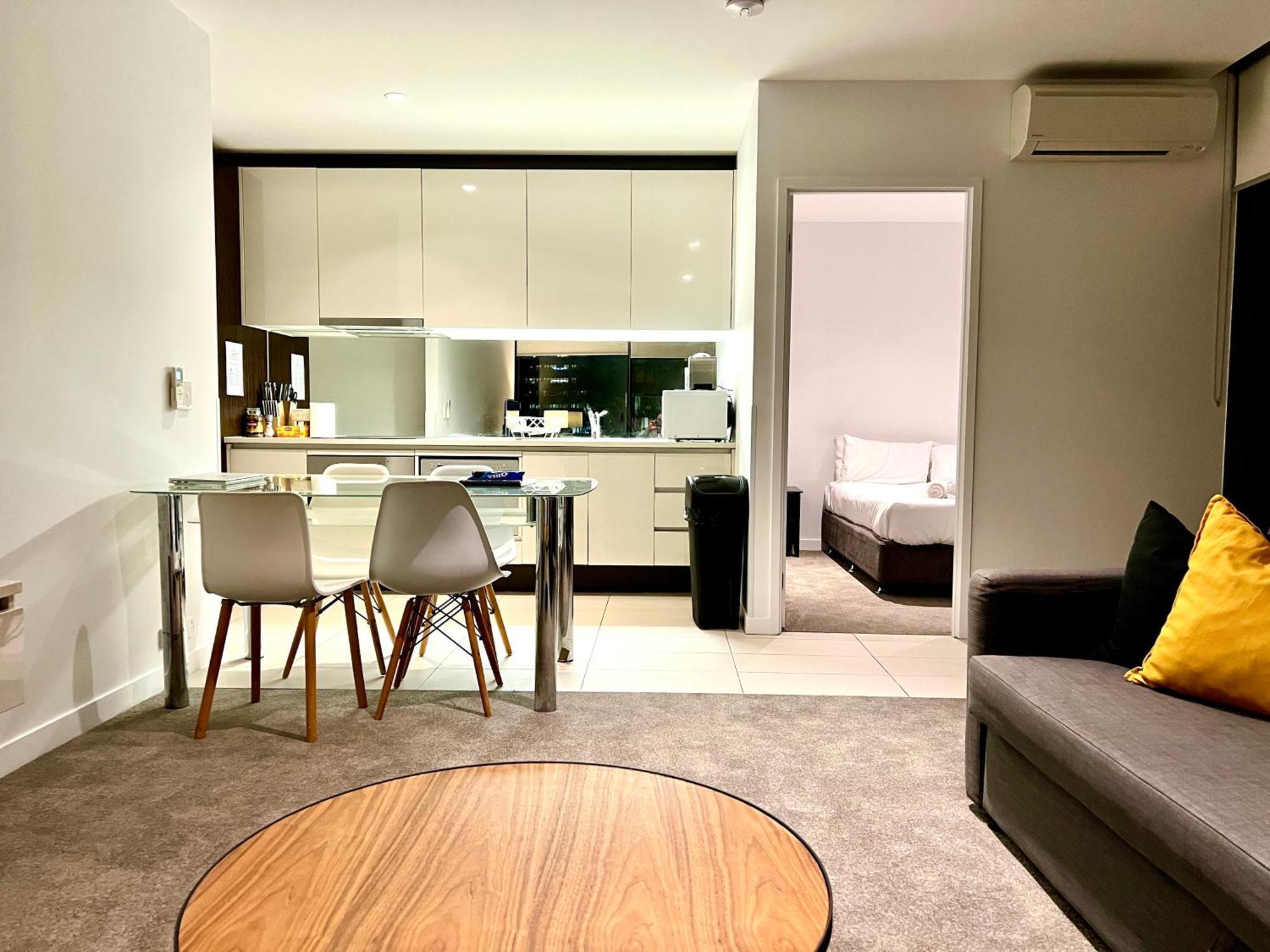 Readyset Apartments At Madison メルボルン エクステリア 写真