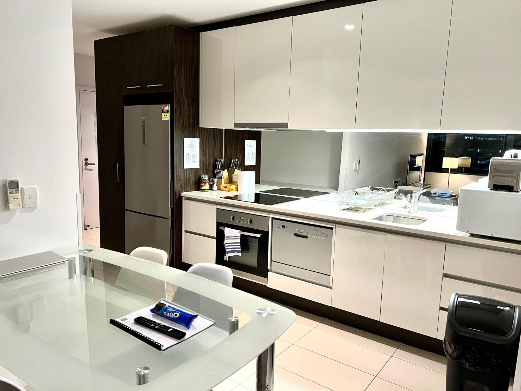 Readyset Apartments At Madison メルボルン エクステリア 写真